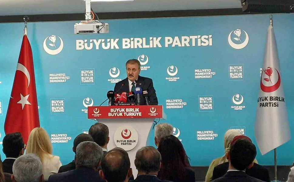 BBP Genel Başkanı Destici: 'Kayıp mürettebatı bulmak için bütün imkanlar seferber edildi'