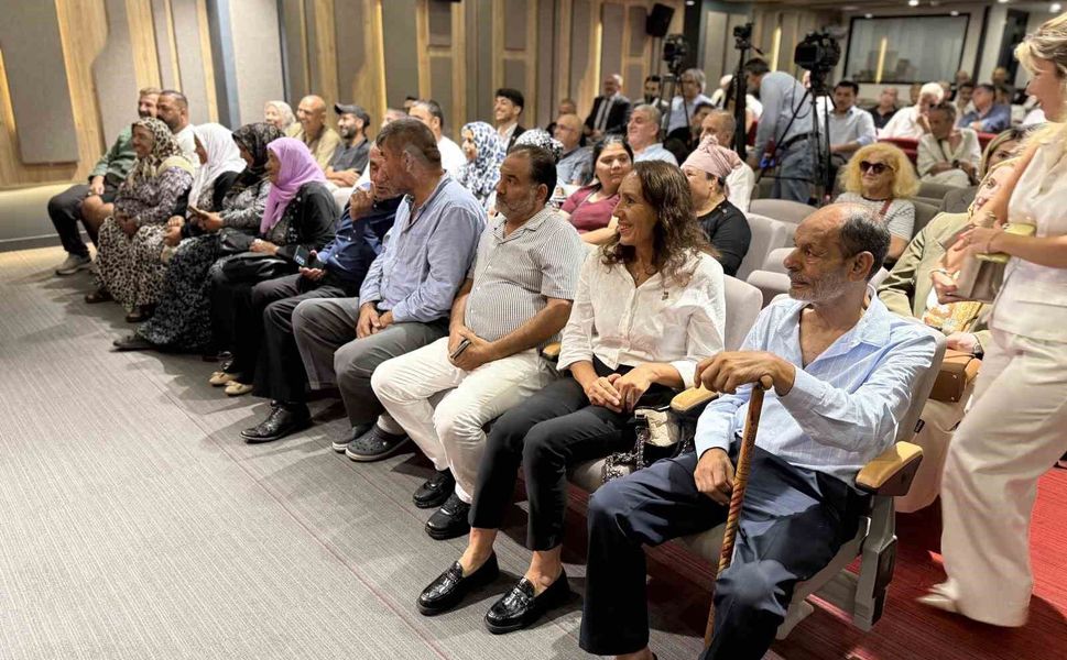CHP İstanbul İl Başkanı Gürsel Tekin: 'Cumhuriyet Halk Partisi belediyelerine dokunmanın çok kolay olmayacağını herkes bilecektir'