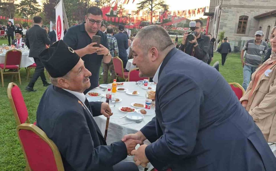 İçişleri Bakan Yardımcısı Turan: 'Gazimiz kendisi için değil tüm milleti için bedel ödemiştir'