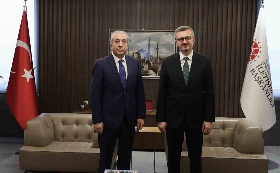 İletişim Başkanı Duran, Mehdi Eker ile görüştü