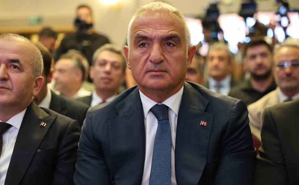 Kültür ve Turizm Bakanı Ersoy: '2026 yılının ilk 6 ayında turizm gelirimiz 25.7 milyar dolara ulaşmıştır'