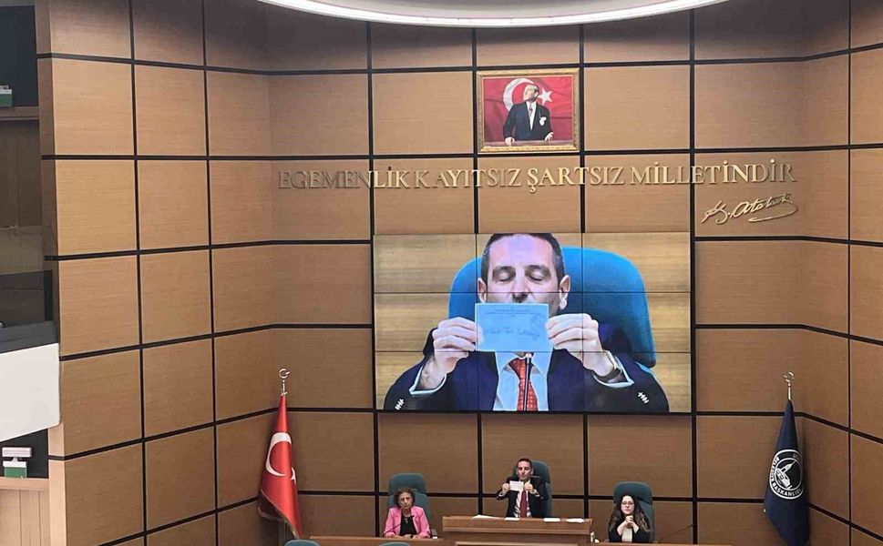 Üsküdar Belediyesi Başkanvekili seçiminde ilk tur tamamlandı