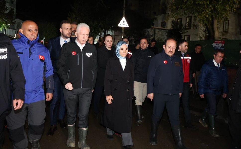 Aile ve Sosyal Hizmetler Bakanı Göktaş; 'Psikososyal destek çalışmalarımız devam ediyor'