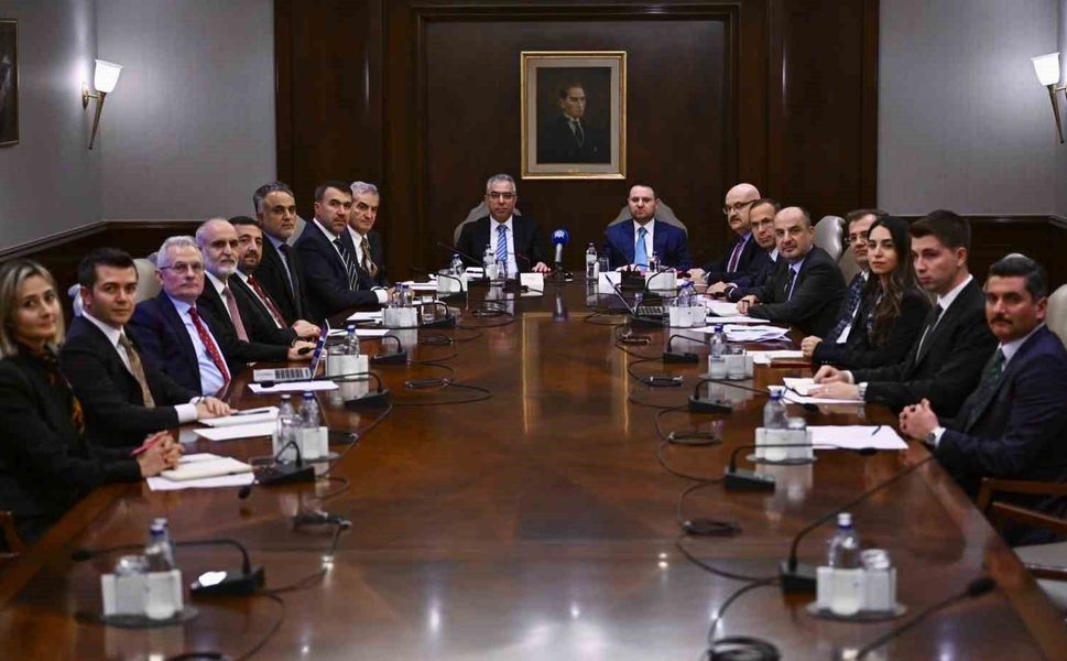 Bakan Gürlek: 'Milletin temsilcilerinin hazırlayacağı yeni bir anayasaya ihtiyaç vardır'