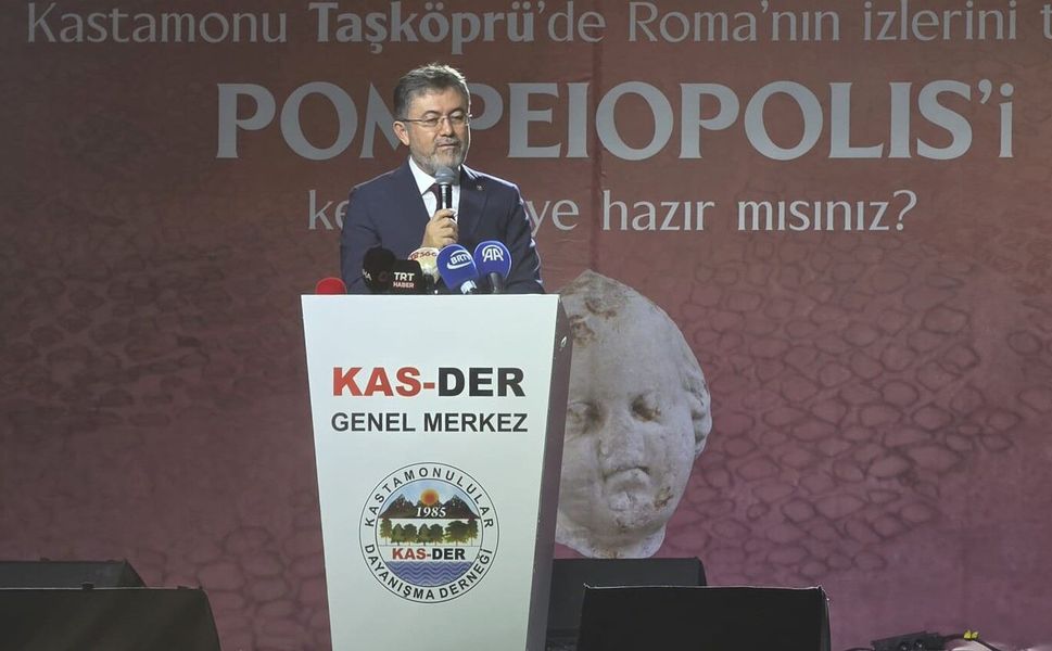 Bakan Yumaklı: 'Tarımın temel önceliklerimiz arasında yer alması tartışılmaz bir konudur'