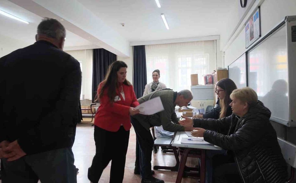 Bulgaristan'daki Cumhurbaşkanlığı seçimi için İstanbul'da sandıklar kuruldu