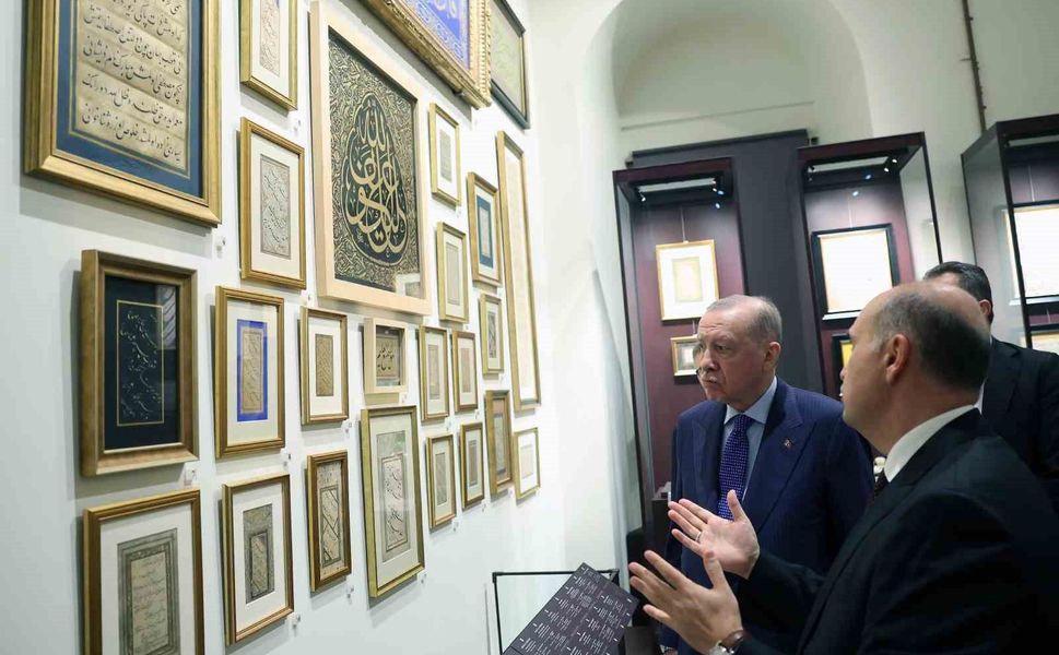 Cumhurbaşkanı Erdoğan, Darphane-i Amire Müzeleri'ni gezdi