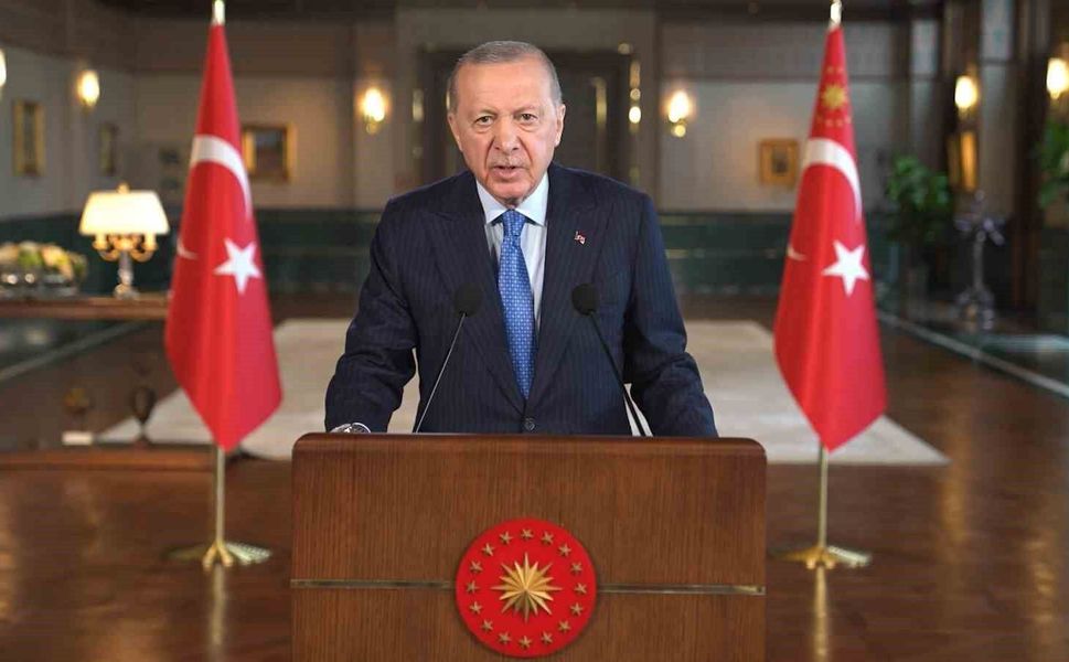 Cumhurbaşkanı Erdoğan: 'Gurbeti, ikinci vatan eyleyen kardeşlerimiz için yüksek bir şuurla çalışan tüm sivil toplum kuruluşlarımıza şükranlarımı iletiyorum'