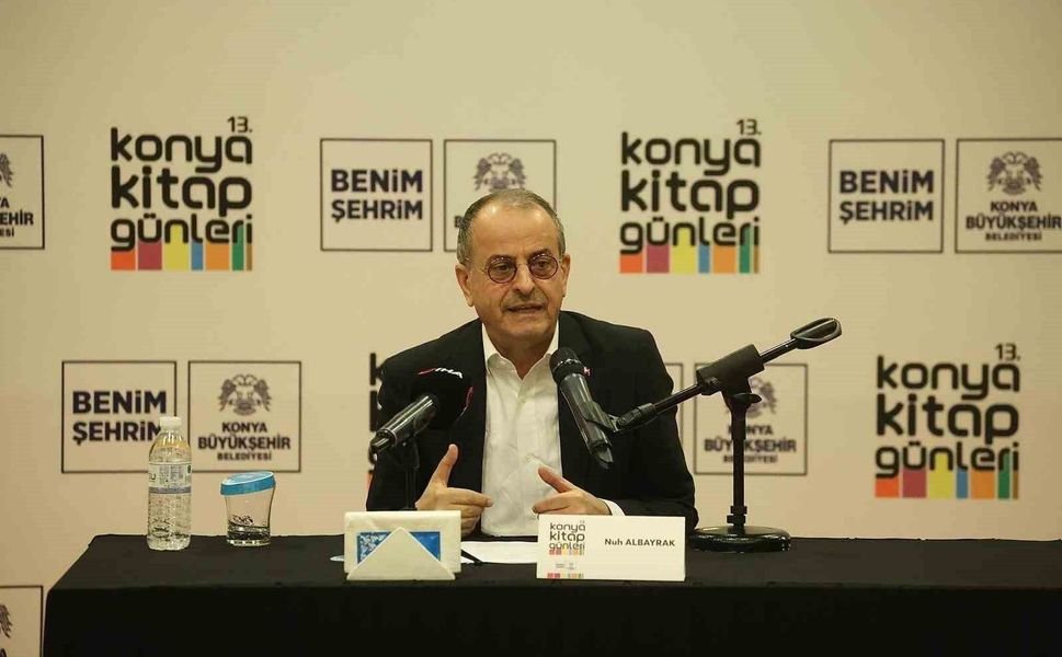 Gazeteci-Yazar Nuh Albayrak: 'Siyonizmin belirlediği hedeflere ulaşmak için başkalarının yanı sıra Yahudileri de harcarlar'