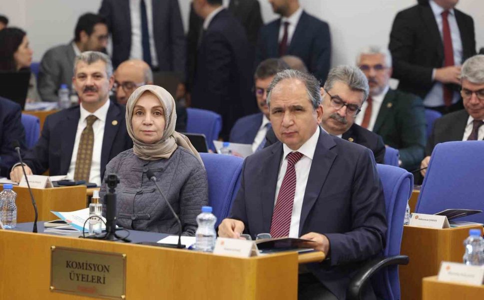 TBMM Plan ve Bütçe Komisyonu'nda önerge tartışması
