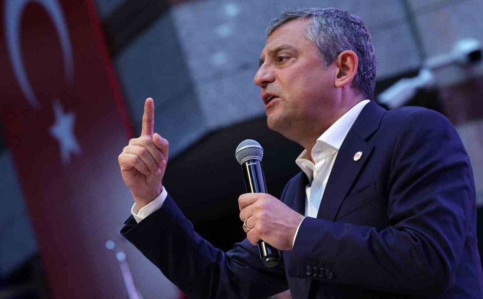 Yeni Parti Genel Başkanı Özel: 'Yeni siyasetle birlikte hiçbir şey geride bıraktıklarımız gibi olmayacak'