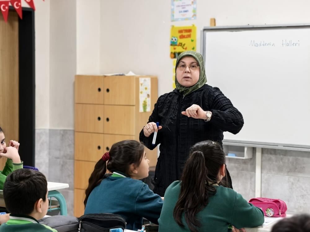 28 Şubat’ın 29 Yıllık Acısı: Öğretmenler O Günleri Gözyaşlarıyla Anlattı