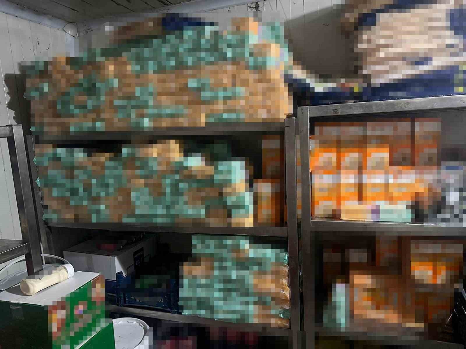 Diyarbakır'da gıda denetimi: 1 tona yakın peynir ve süt ürününe el konuldu