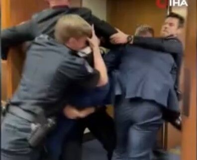 ABD Senatosu'nda eski askerden "Kimse İsrail için savaşmak istemiyor" protestosu