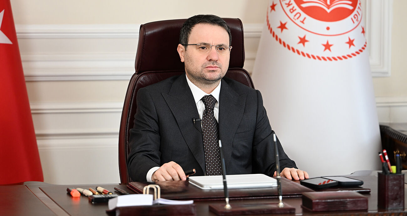 Bakan Gürlek’ten Özel’e sert yanıt: "Belgeler sahte, son dakika çırpınışları"