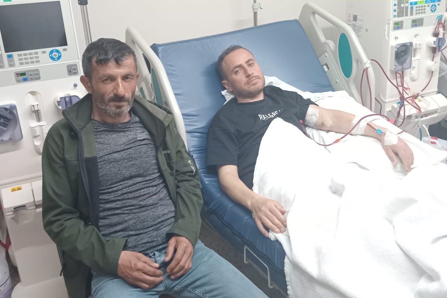Kalp krizi sonrası nakil böbreği iflas etti: 'Sağlığıma kavuşursam kana kana su içeceğim'