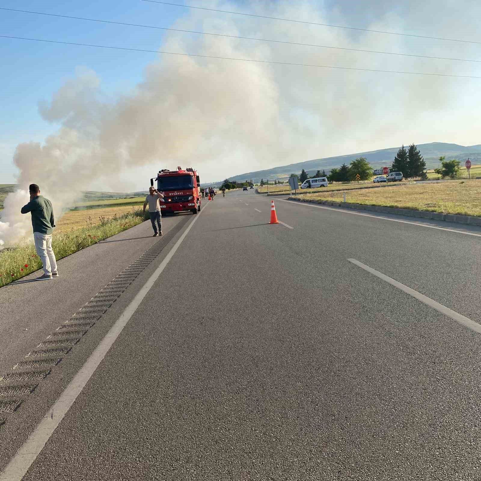 Kilis'te otomobil devrildi: 4'ü çocuk 7 yaralı