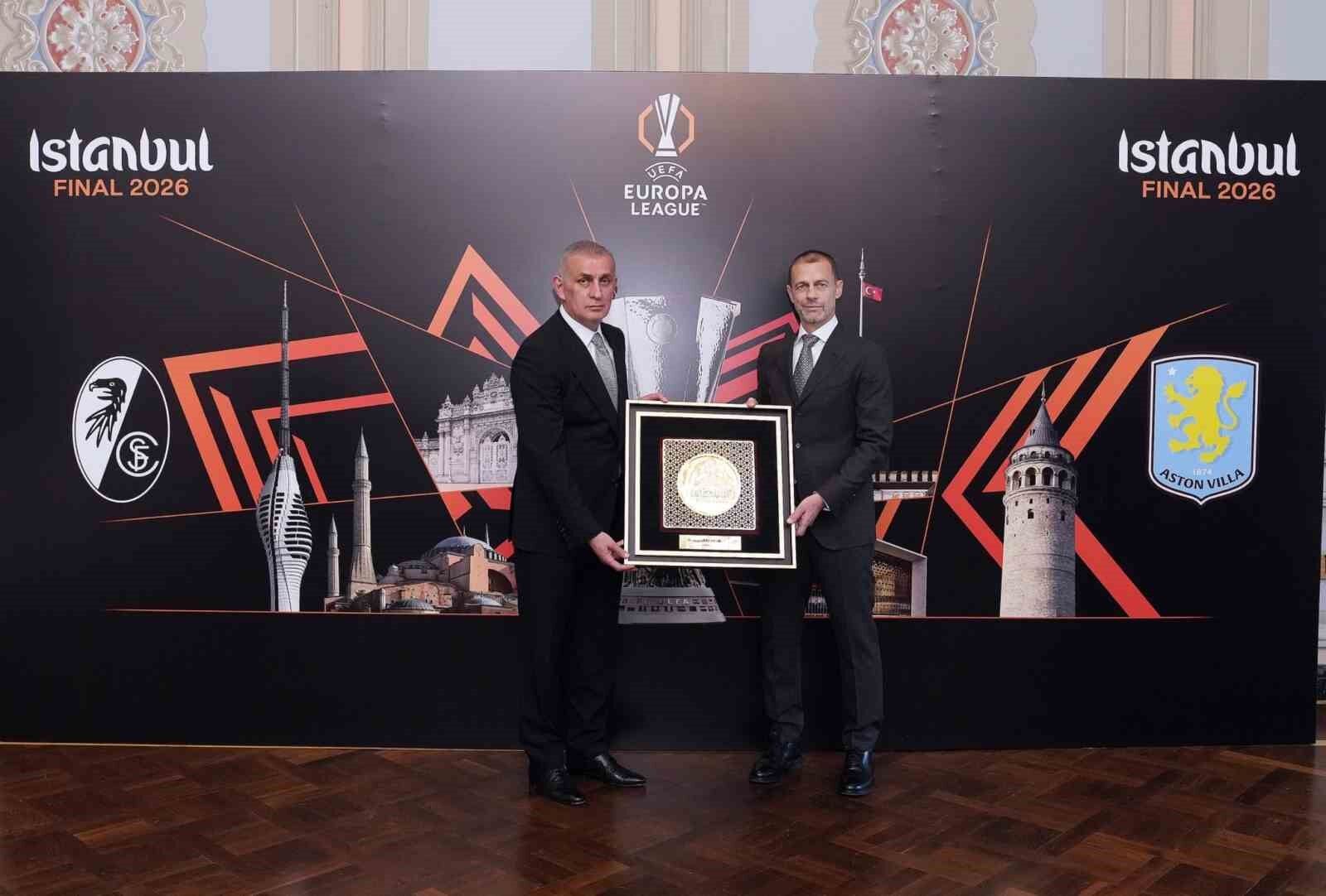 UEFA Avrupa Ligi Finali gala yemeği düzenlendi