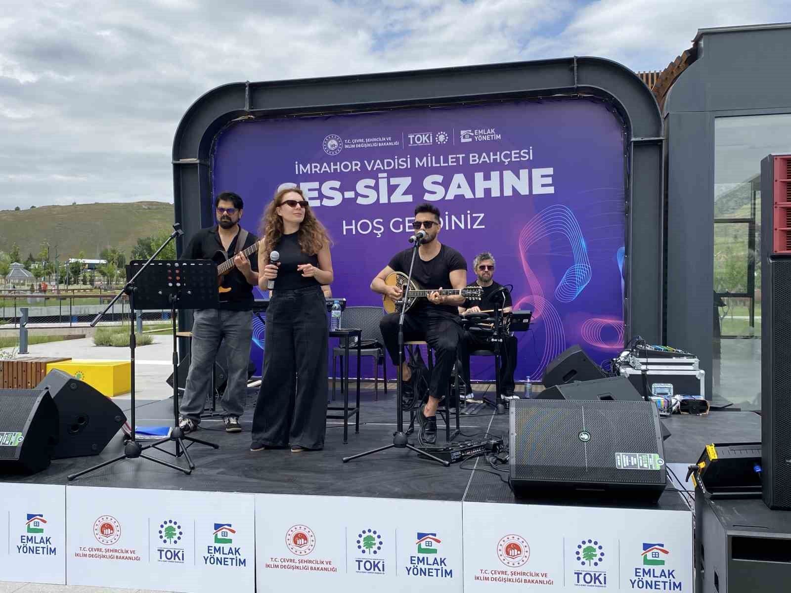 Ankara'nın yeni millet bahçesi dolup taştı