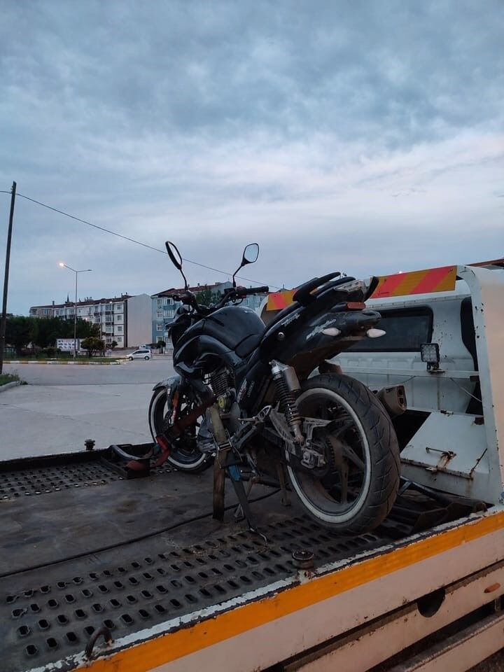 Edirne'de abartı egzozlu motosiklete 27 bin 629 TL ceza