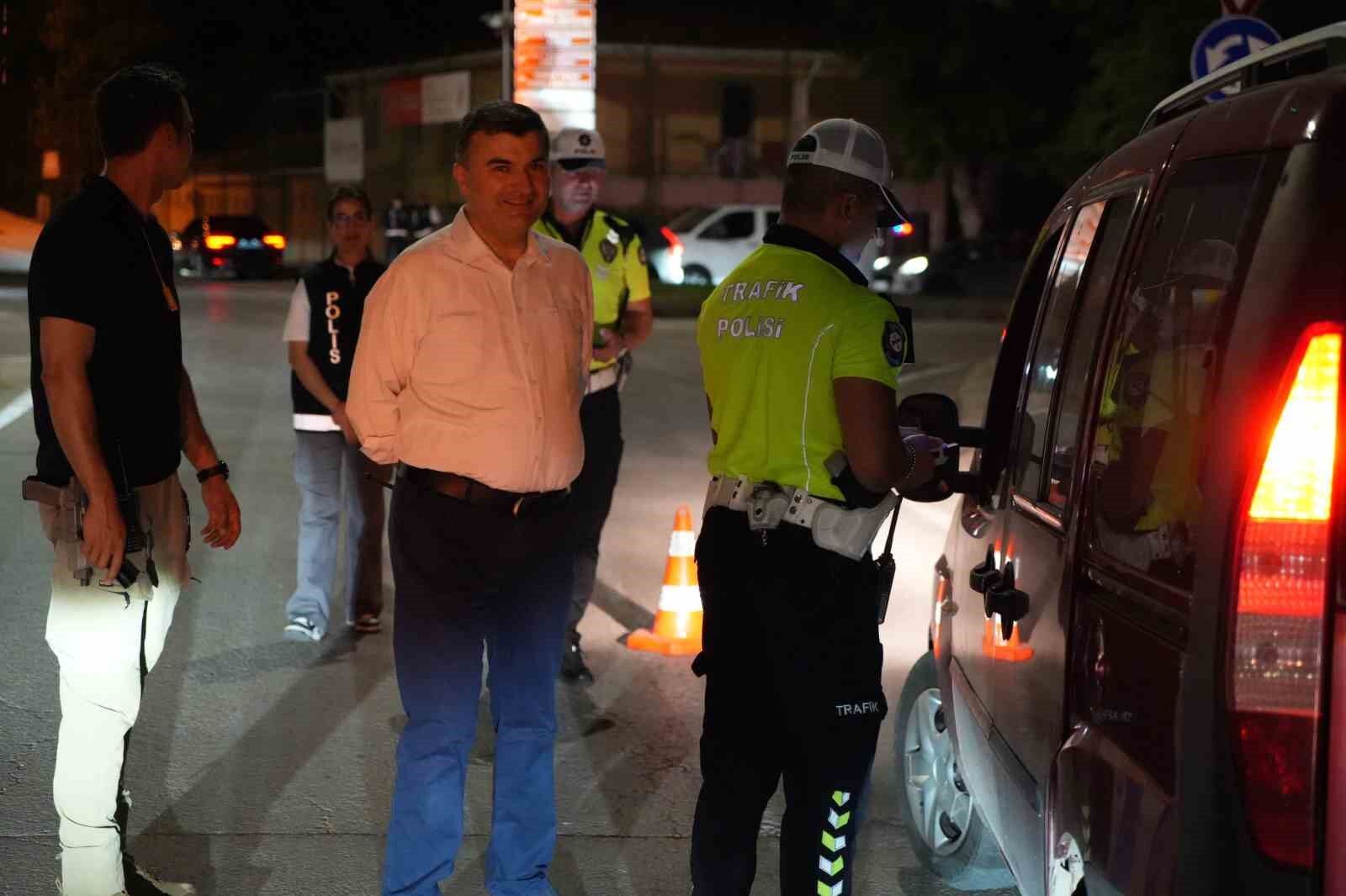 Edirne'de şok uygulama: 17 araca 560 bin liranın üzerinde ceza