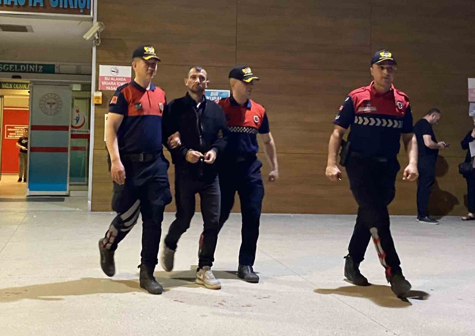 Zehir tacirlerine şafak baskını kamerada : 58 tutuklama