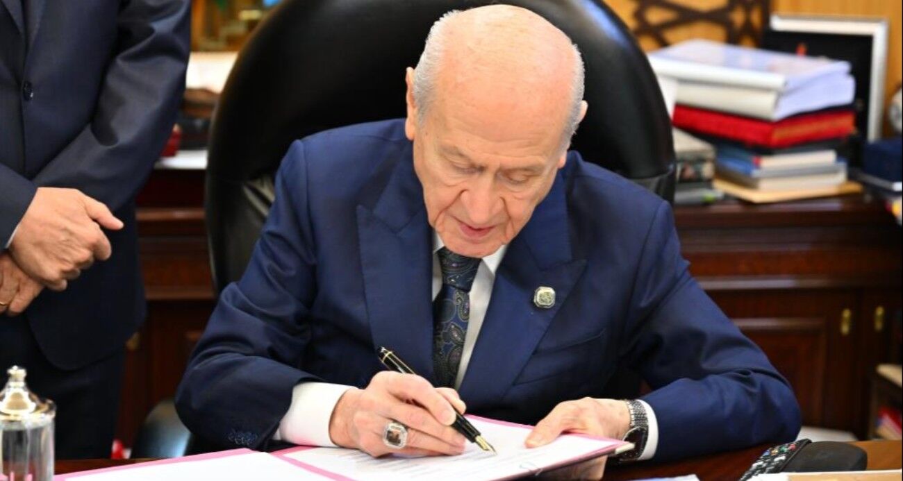 Bahçeli: "Bu imzayla bin yıllık kardeşliğimiz bir kez daha tescillenmiştir"