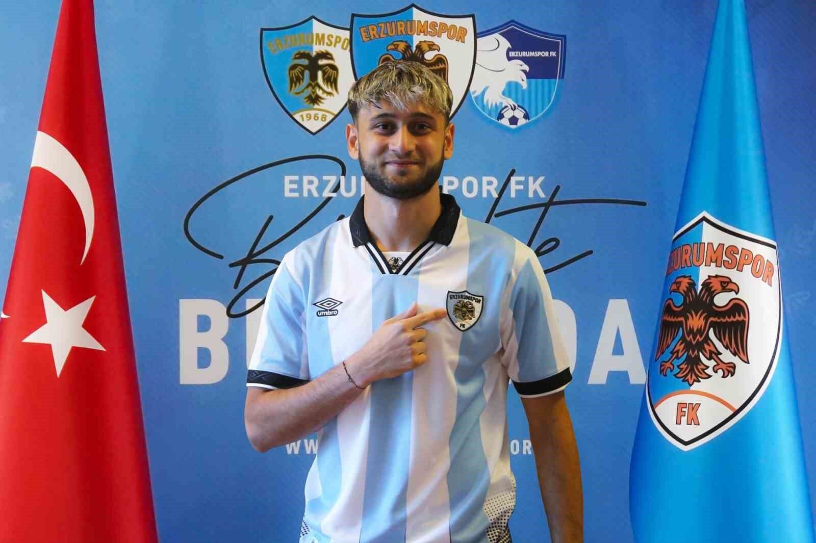 Akhundzada'dan Erzurumspor taraftarına mesaj: 'Geliyorum Dadaşlar!'