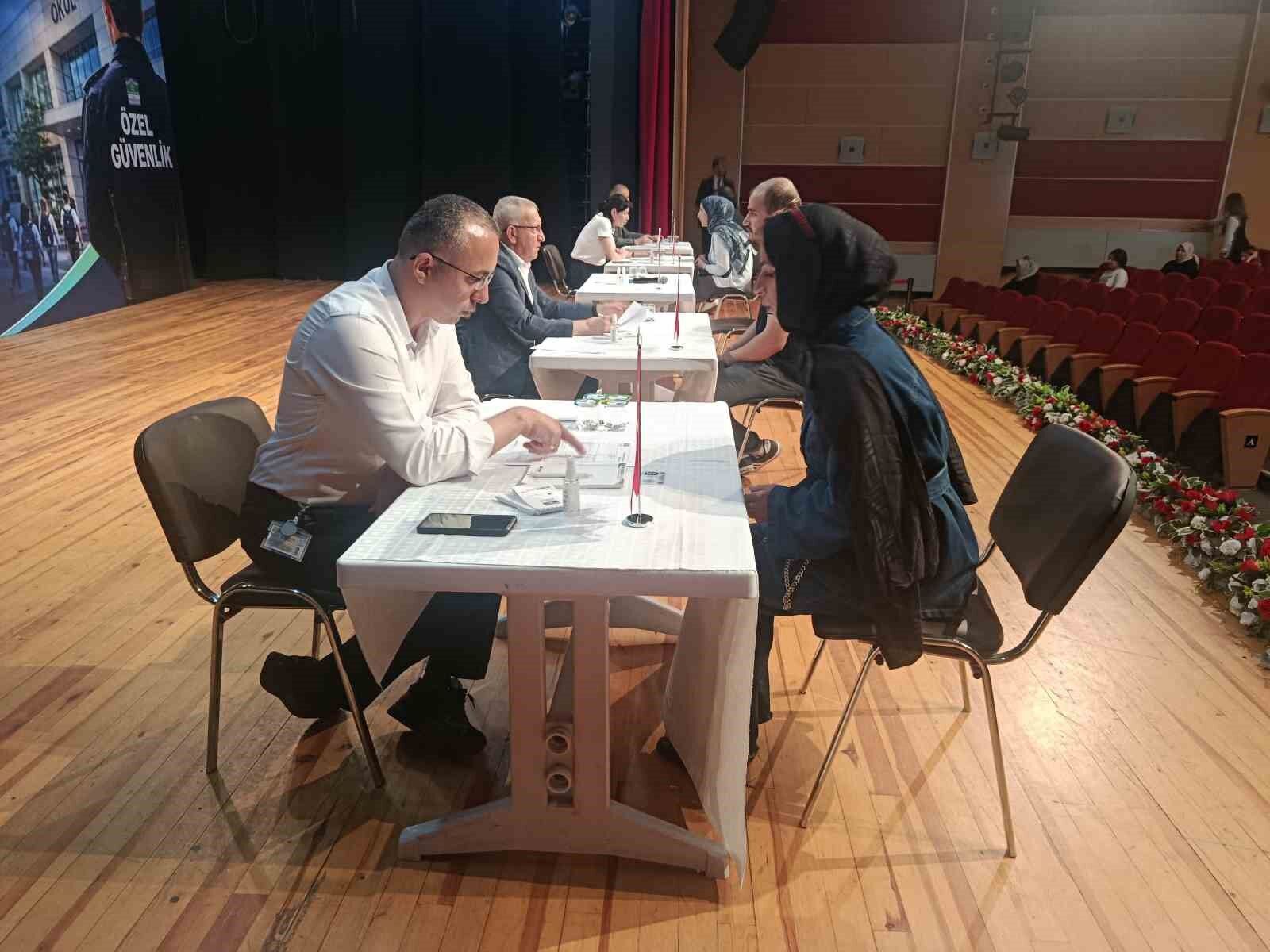 Bahçelievler'de 82 devlet okulunda 82 güvenlik personeli alınacak
