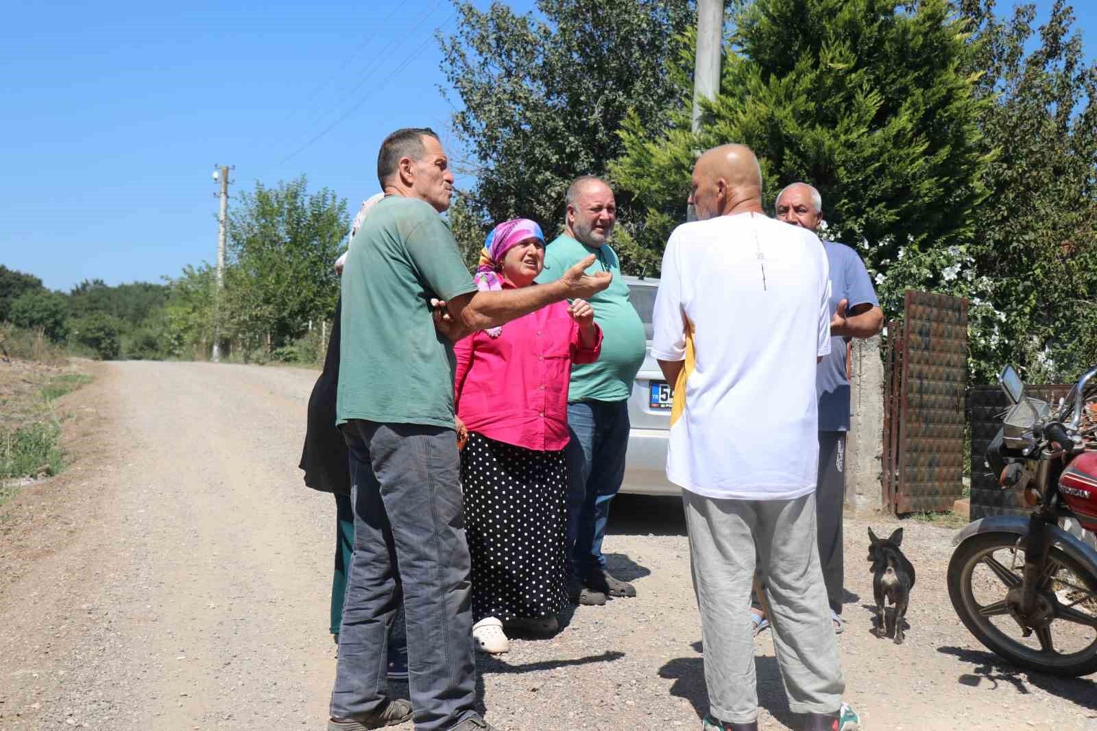 Mahallede 'Gulyabani' nöbeti: Evleri taşlayıp lazer tutan şahıs mahalleye aylardır uyku uyutmuyor