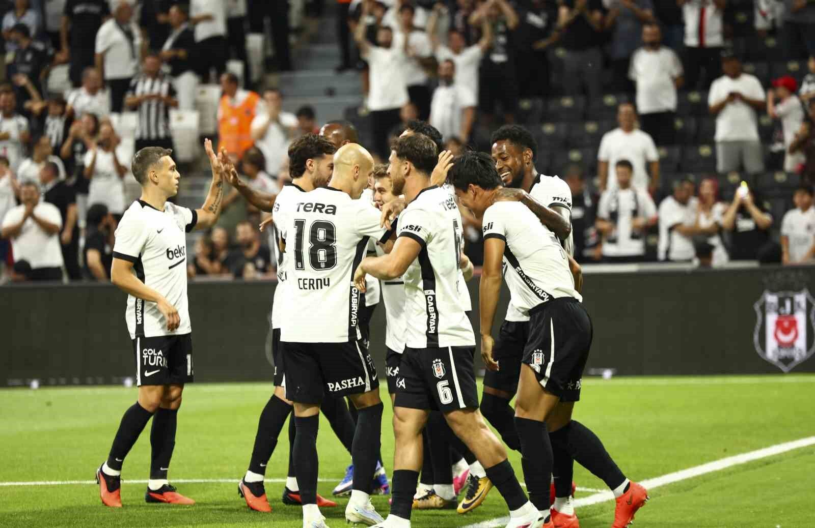 UEFA Avrupa Ligi: Beşiktaş: 2 - Kauno Zalgiris: 0 (Maç devam ediyor)