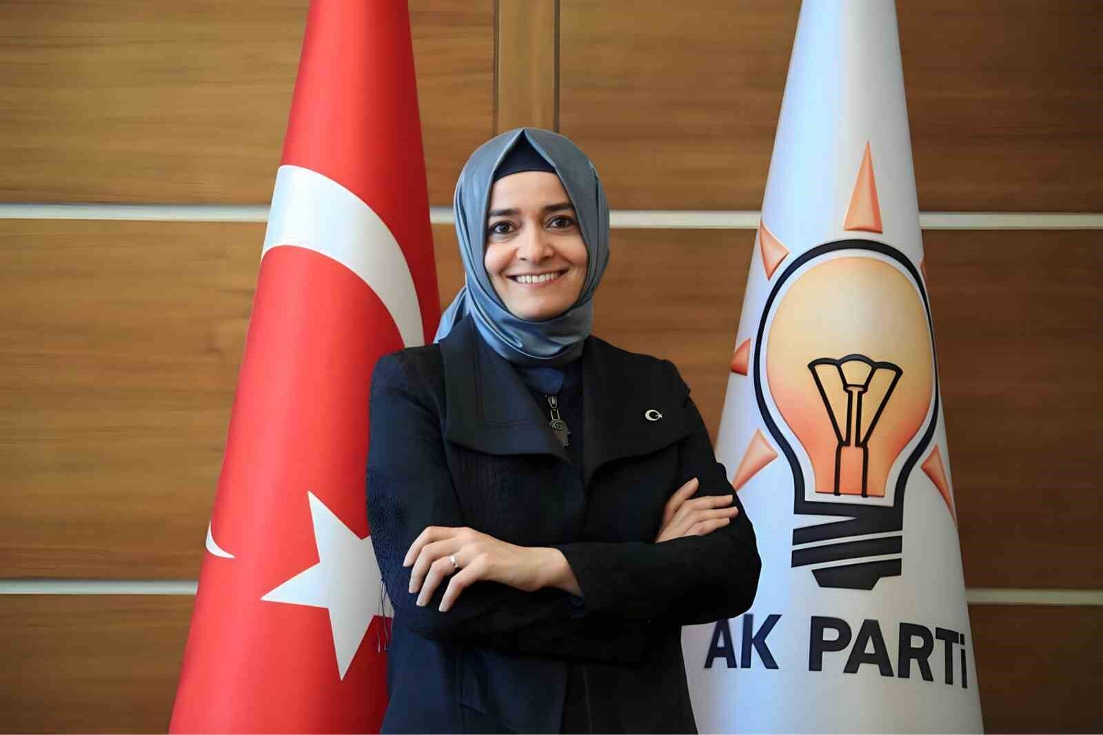 AK Parti Genel Başkan Yardımcısı Fatma Betül Sayan Kaya, görevlerinden affını istedi
