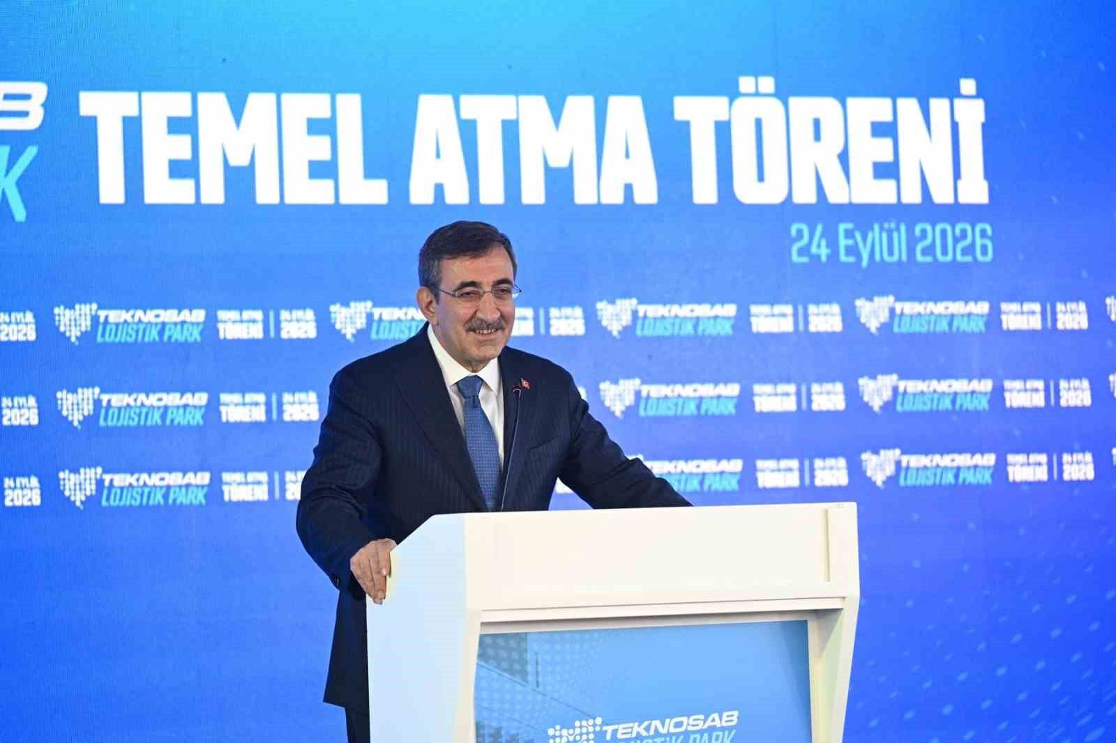 Cumhurbaşkanı Yardımcısı Cevdet Yılmaz Bursa'da: 210 milyon dolarlık Lojistik Park'ın temeli atıldı