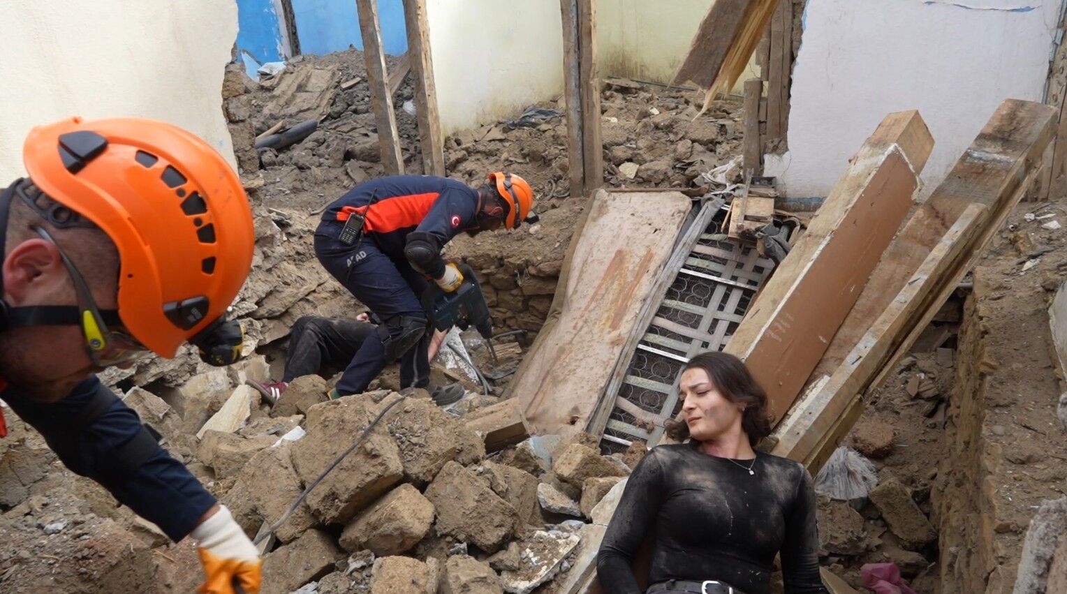 Gümüşhane'de deprem tatbikatı