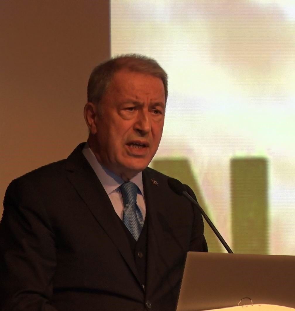 Hulusi Akar: 'Terörsüz Türkiye'de taviz ve pazarlık asla söz konusu değil'