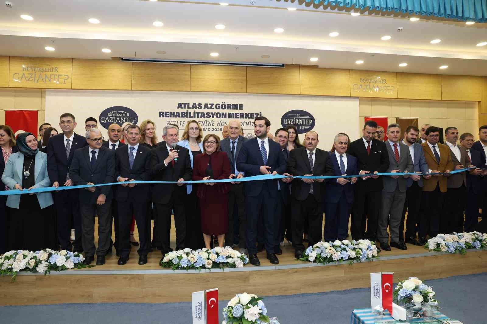 Büyükşehir'den görme engelli bireylerin hayatına dokunacak yeni merkez